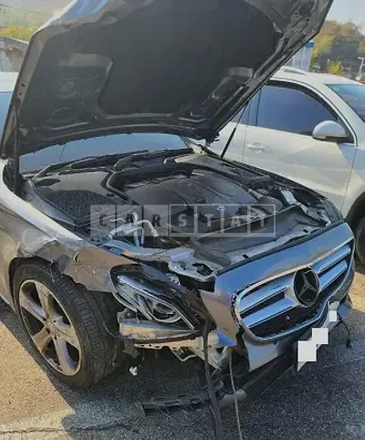 Photo 1 of 9: 2017 Mercedes-Benz E220d, VIN WDDZF0EBXHA218409 — Korean insurance auction