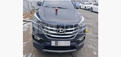 Photo 1 of 60: 2017 Hyundai Santa Fe DM, VIN KMHSW81UBJU771735 — Korean insurance auction