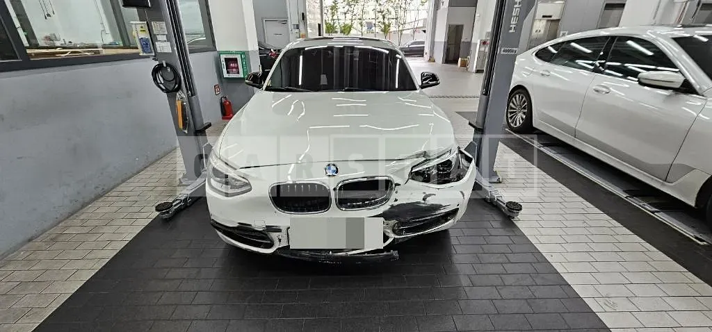 Photo 2 of 30: 2015 BMW 118d, VIN WBA1C1105FJ838816 — Korean insurance auction
