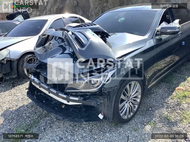 Photo 2 of 15: 2019 Genesis G80, VIN KMHGM41DDKU325112 — Korean insurance auction