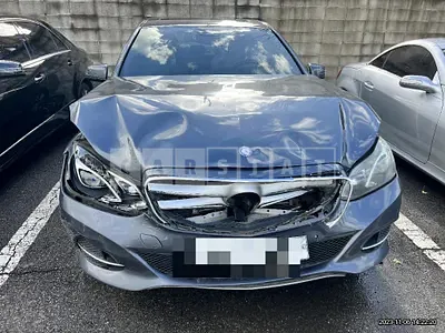 Photo 1 of 107: 2015 Mercedes-Benz E220 CDI — Korean insurance auction