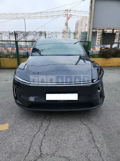 Photo 1 of 50: 2025 Tesla Model Y RWD, VIN LRWYGCFJ3SC313736 — Korean insurance auction