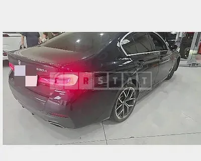 Photo 1 of 14: 2021 BMW 530e — Korean insurance auction
