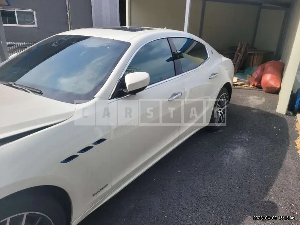Photo 2 of 22: 2021 Maserati Ghibli, VIN ZAM57ASG0M1376002 — Korean insurance auction