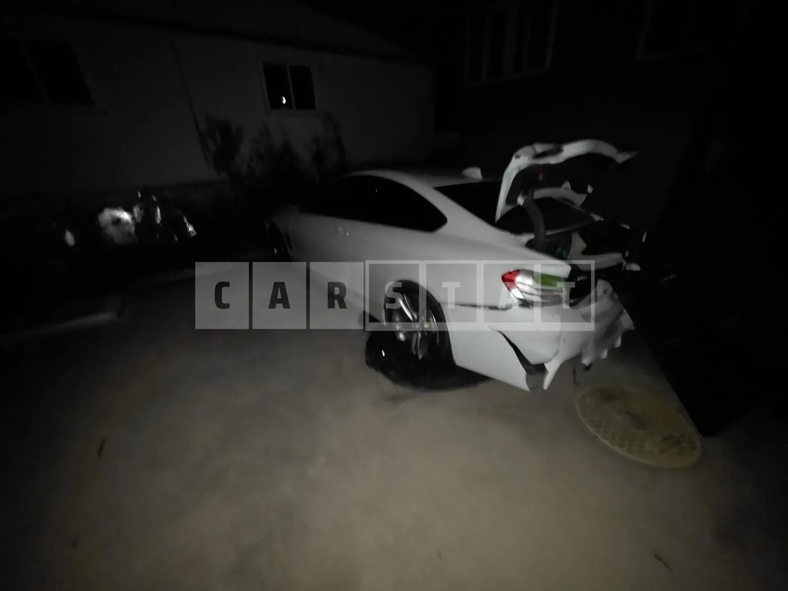Photo 2 of 5: 2015 BMW 420d xDrive, VIN WBA3P3104FK271114 — Korean insurance auction
