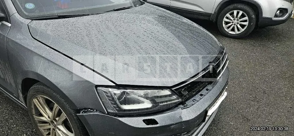 Photo 2 of 10: 2015 Volkswagen Jetta 2.0 TDI BMT Premium, VIN WVWZZZ16ZFM007433 — Korean insurance auction