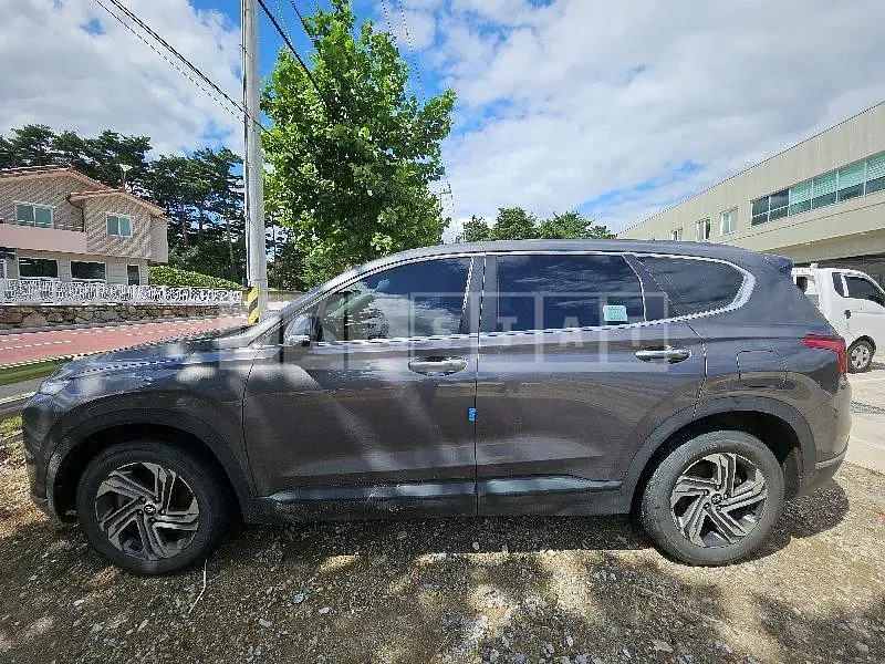Photo 2 of 24: 2023 Hyundai Santa Fe, VIN KMHS281HHPU474505 — Korean insurance auction
