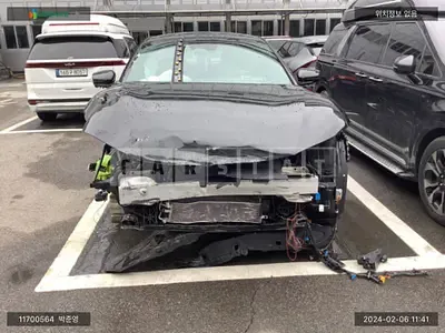 Photo 1 of 21: 2022 Kia EV6 GT, VIN KNAC181EPPA101899 — Korean insurance auction