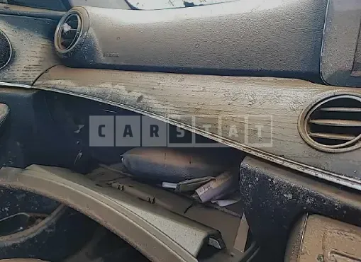 Photo 2 of 7: 2018 Mercedes-Benz E220d 4Matic, VIN WDDZF0FB2JA473186 — Korean insurance auction