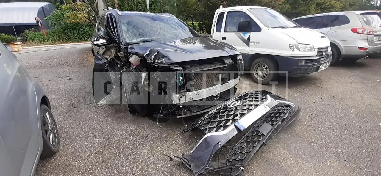 Photo 2 of 14: 2021 Hyundai Santa Fe, VIN KMHS581HHMU361540 — Korean insurance auction