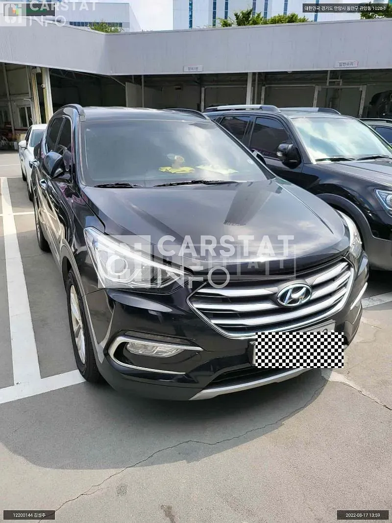 Photo 2 of 11: 2016 Hyundai Santa Fe 2.0 (2WD), VIN KMHSW81UBGU645998 — Korean insurance auction