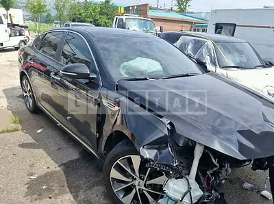 Photo 1 of 16: 2016 Kia K5, VIN KNAGX411BGA030492 — Korean insurance auction