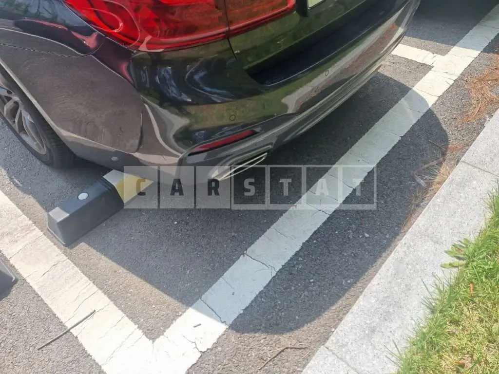 Photo 2 of 35: 2020 BMW 520d xDrive M Sport Package, VIN WBAJF5106LCE41553 — Korean insurance auction