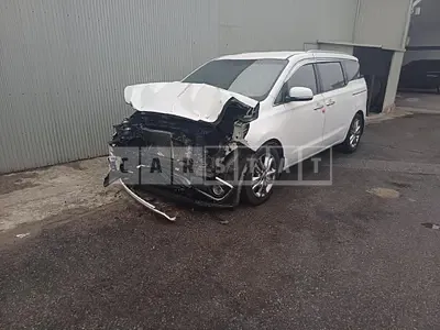 Photo 1 of 22: 2017 Kia Carnivals — Korean insurance auction