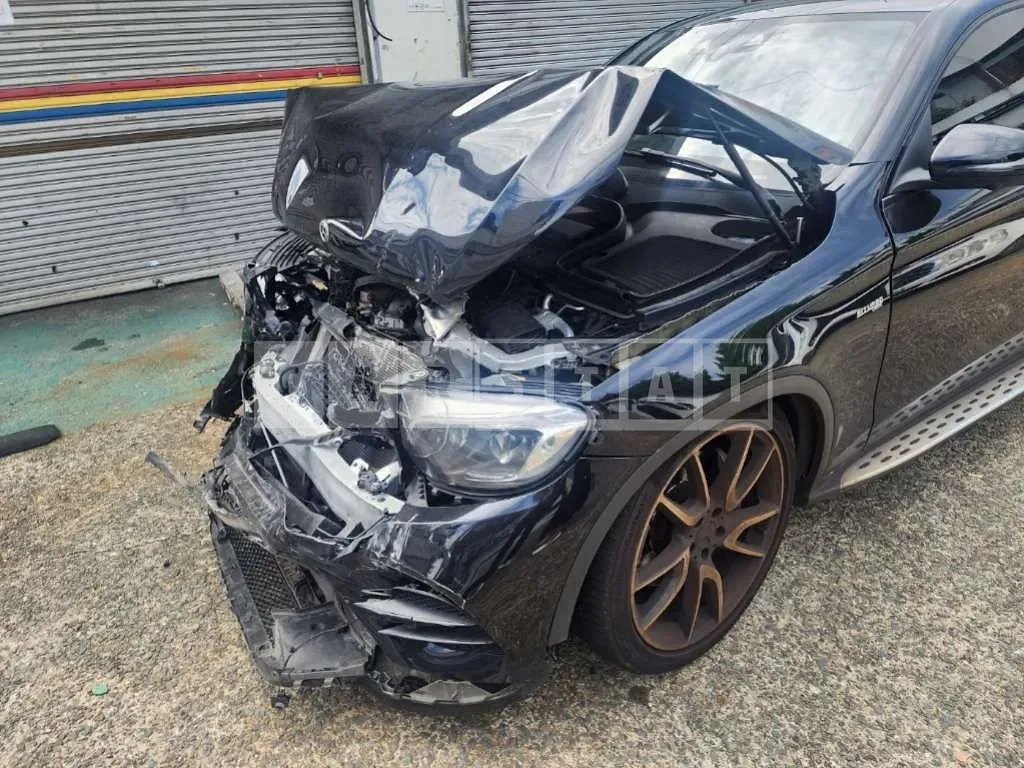 Photo 2 of 23: 2019 Mercedes-Benz GLC43 4Matic Coupe, VIN WDC0J6EB0KF549637 — Korean insurance auction