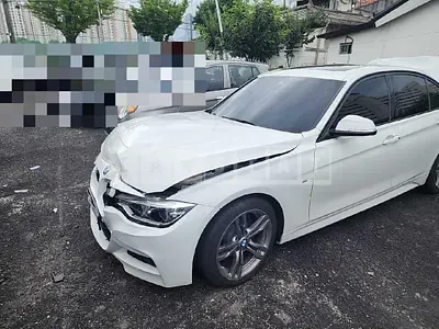 Photo 1 of 12: 2016 BMW 320i — Korean insurance auction