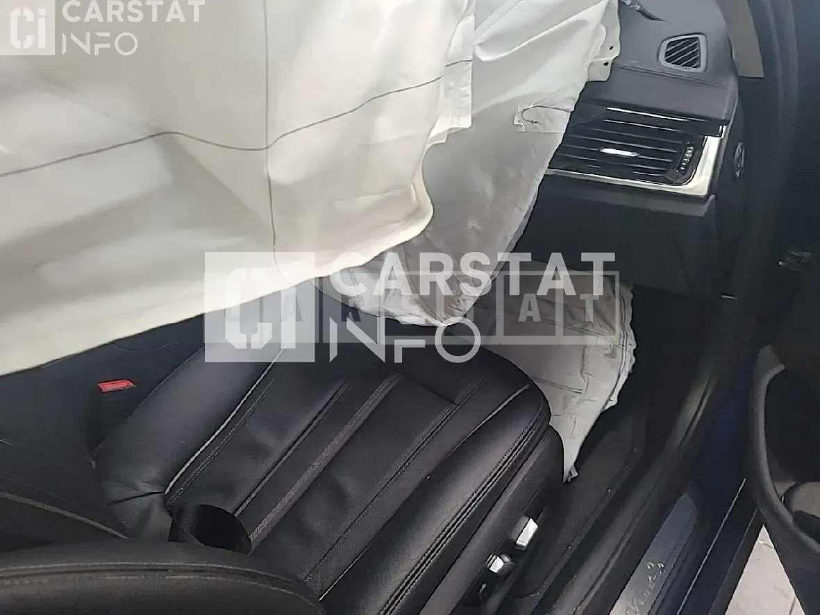 Photo 2 of 16: 2018 BMW 520i, VIN WBAJK7109JBH23521 — Korean insurance auction