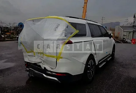 Photo 2 of 6: 2021 Kia Carnival, VIN KNANC81BBMS019320 — Korean insurance auction