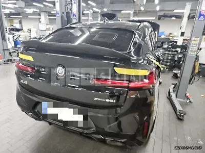 Photo 1 of 21: 2023 BMW X4 xDrive20i — Korean insurance auction