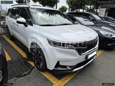 Photo 1 of 11: 2023 Kia Carnival Limousine, VIN KNANC81BBPS317032 — Korean insurance auction