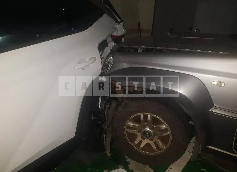 Photo 2 of 24: 2021 Hyundai Tucson, VIN KMHJE811BMU008330 — Korean insurance auction