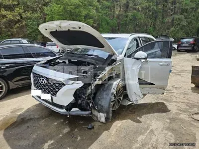Photo 1 of 8: 2019 Hyundai Santa Fe — Korean insurance auction