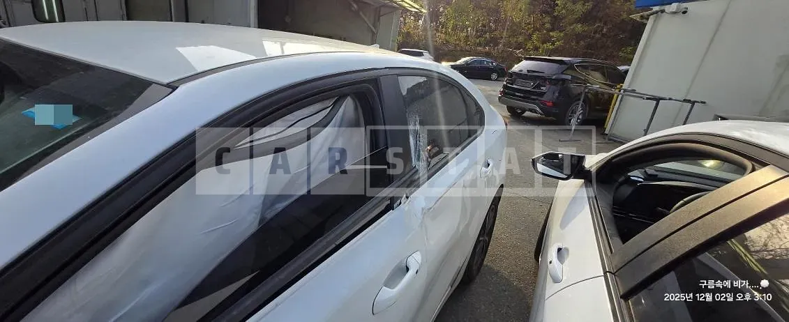 Photo 2 of 15: 2023 Kia Kz — Korean insurance auction