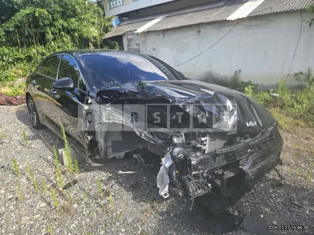 Photo 2 of 18: 2023 Kia K5 Hybrid — Korean insurance auction