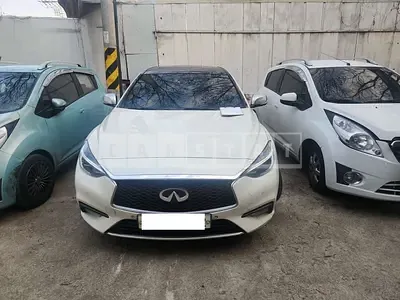 2019 Infiniti Q30