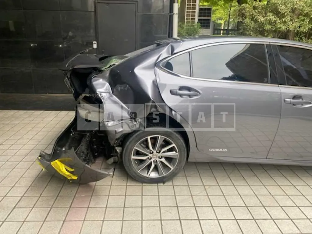 Photo 2 of 12: 2015 Lexus ES300h — Korean insurance auction