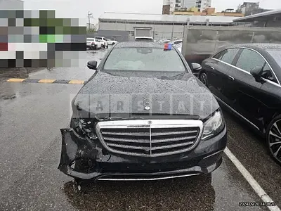 Photo 1 of 14: 2019 Mercedes-Benz E300 e — Korean insurance auction