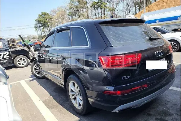 Photo 2 of 13: 2019 Audi Q7 45 TFSI quattro, VIN WAUZZZ4M6KD042616 — Korean insurance auction