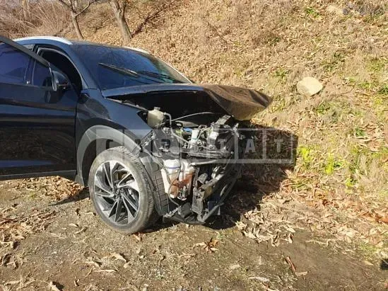 Photo 2 of 28: 2020 Hyundai Tucson, VIN KMHJ3812GLU181646 — Korean insurance auction
