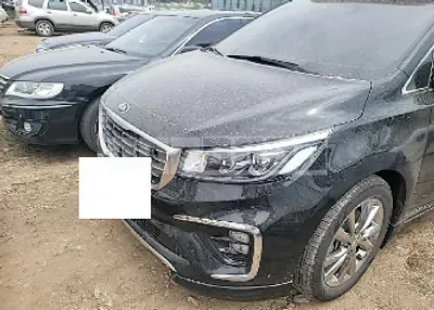Photo 1 of 9: 2020 Kia Carnival High Limousine, VIN KNAME811BLS642896 — Korean insurance auction