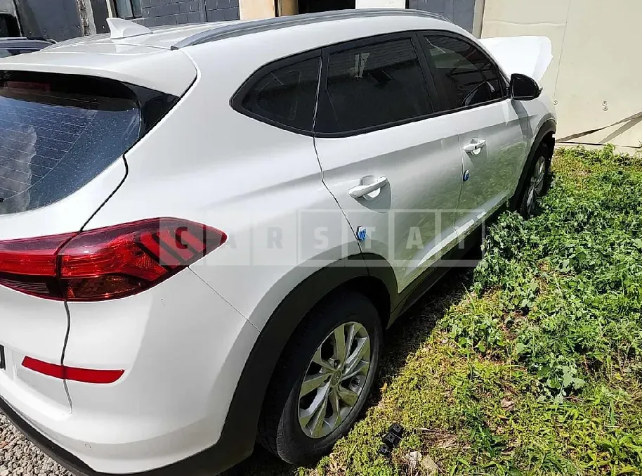 Photo 2 of 48: 2020 Hyundai Tucson — Korean insurance auction