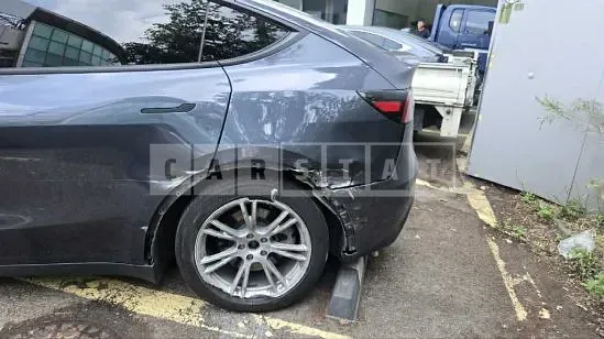 Photo 2 of 22: 2021 Tesla Model Y Standard Range — Korean insurance auction