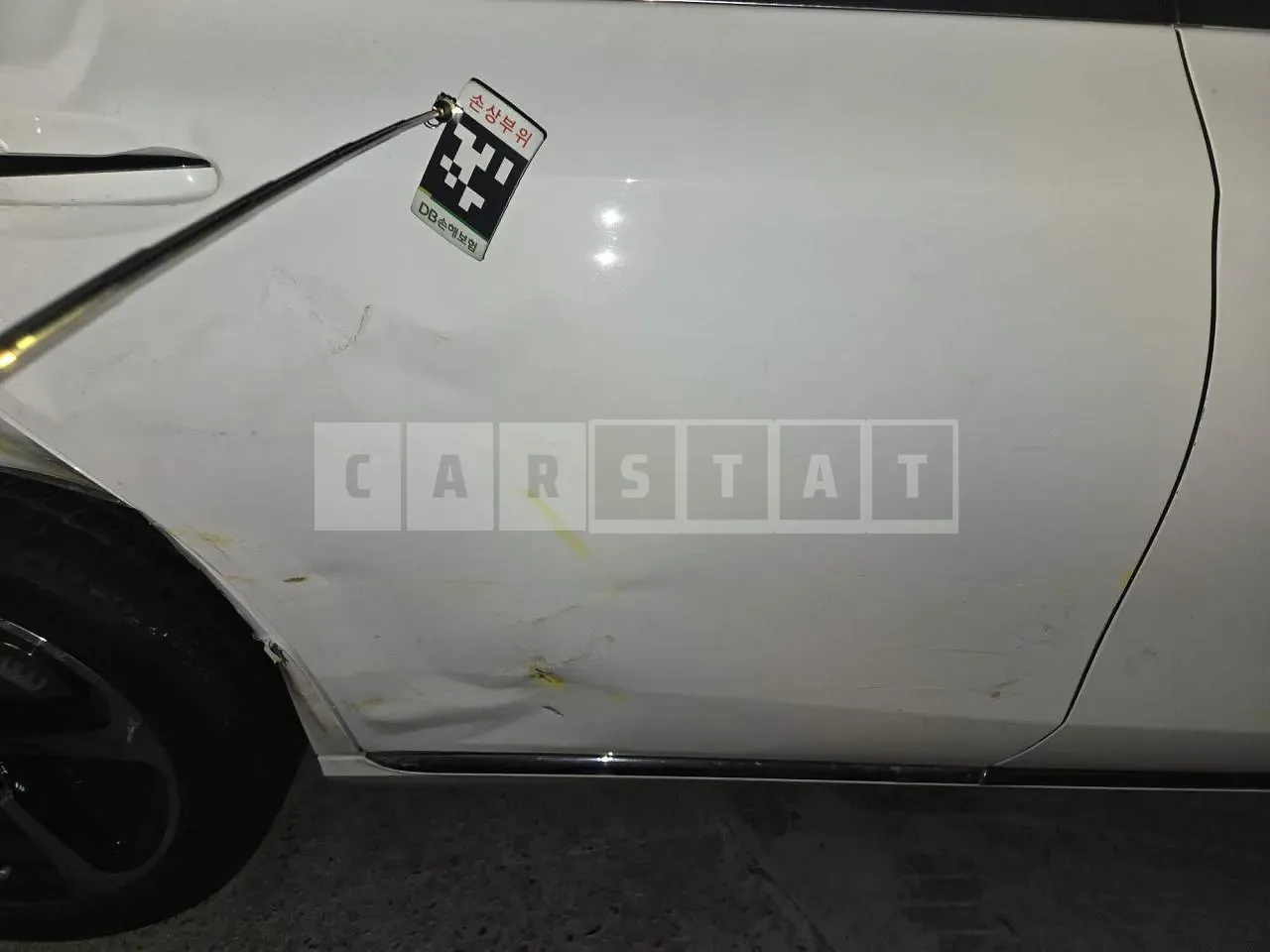 Photo 2 of 34: 2019 Mercedes-Benz E250, VIN WDDZF4FB8LA719314 — Korean insurance auction