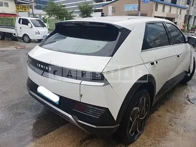 Photo 1 of 35: 2022 Hyundai Modern Ionic 5, VIN KMHKN81AFNU024683 — Korean insurance auction
