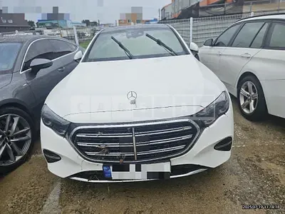 Photo 1 of 25: 2025 Mercedes-Benz E300 4Matic — Korean insurance auction