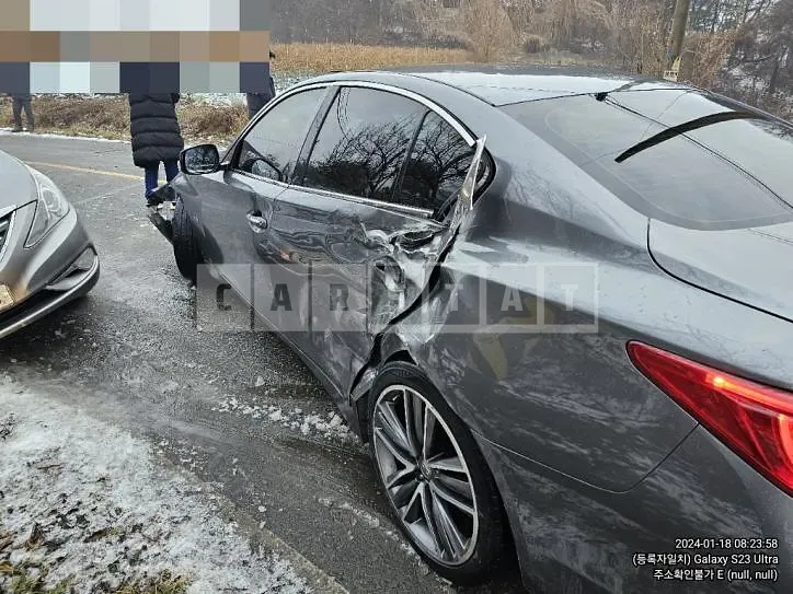 Photo 2 of 4: 2015 Infiniti Q50 2.2d Exclusive, VIN JNKDV71E1GM550797 — Korean insurance auction