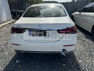 Photo 1 of 4: 2022 Mercedes-Benz E250 — Korean insurance auction