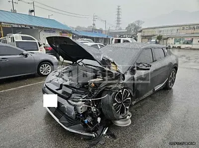 Photo 1 of 20: 2023 Kia EV6, VIN KNAC281BFPA106121 — Korean insurance auction