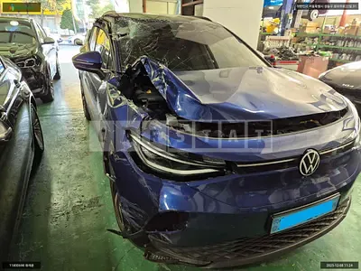 Photo 1 of 25: 2022 Volkswagen ID.4 Pro, VIN WVGZZZE2ZNP046056 — Korean insurance auction