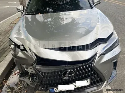 2025 Toyota Lexus NX450H+