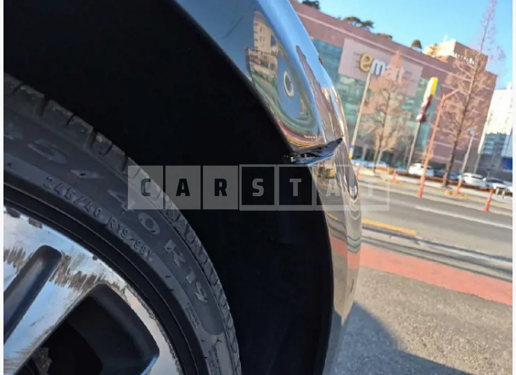 Photo 2 of 42: 2018 Mercedes-Benz E400 4Matic — Korean insurance auction