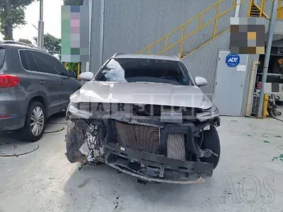 Photo 1 of 15: 2020 Hyundai Santa Fe, VIN KMHS381BDLU291516 — Korean insurance auction