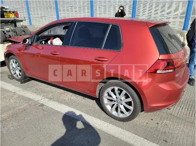 Photo 2 of 10: 2015 Volkswagen Golf 1.6 TDI BMT, VIN WVWZZZAUZFW271170 — Korean insurance auction