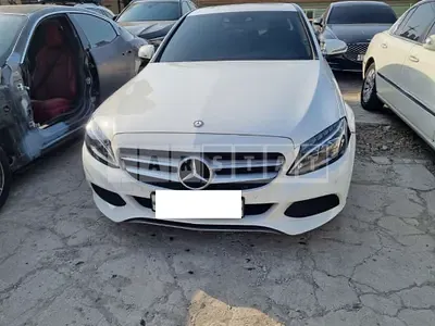 Photo 1 of 25: 2016 Mercedes-Benz C 200, VIN WDDWF4CBXGF350424 — Korean insurance auction