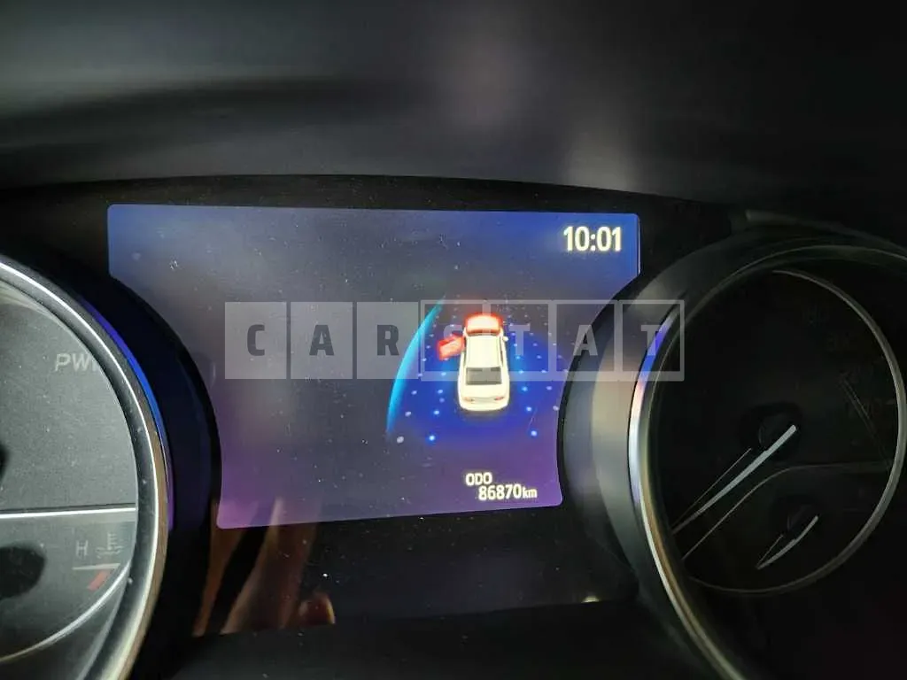 Photo 2 of 28: 2023 Toyota Camry Hybrid — Korean insurance auction