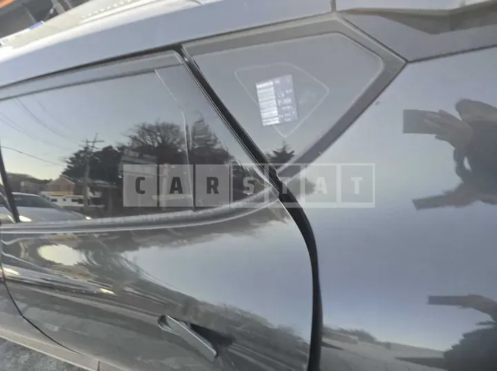 Photo 2 of 38: 2022 Kia EV6 Long Range Earth 4WD — Korean insurance auction